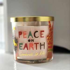 Sonoma Peace on Earth Candle